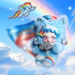 POP MART My Little Pony Blue Rainbow Skullpanda Plush Pendant- Rainbow Dash